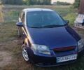 Синій Шевроле Авео, об'ємом двигуна 1.5 л та пробігом 302 тис. км за 2100 $, фото 1 на Automoto.ua