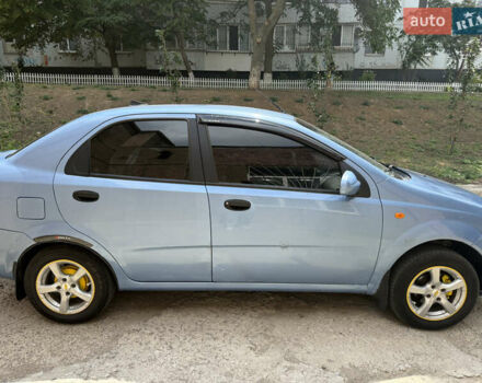 Синій Шевроле Авео, об'ємом двигуна 1.5 л та пробігом 244 тис. км за 2800 $, фото 1 на Automoto.ua