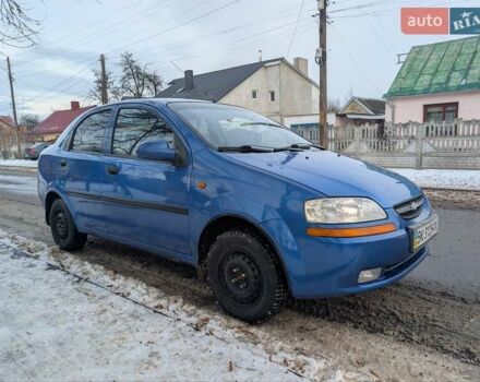 Синий Шевроле Авео, объемом двигателя 1.5 л и пробегом 326 тыс. км за 2250 $, фото 2 на Automoto.ua