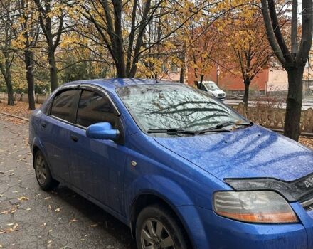 Шевроле Авео 2005 в Кривом Роге на Automoto.ua Синий Шевроле Авео, объемом двигателя 1.5 л и пробегом 207 тыс. км за 3800 $, фото 3 на Automoto.ua