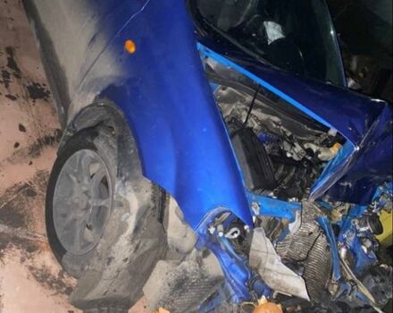 Синий Шевроле Авео, объемом двигателя 1.5 л и пробегом 170 тыс. км за 1200 $, фото 11 на Automoto.ua