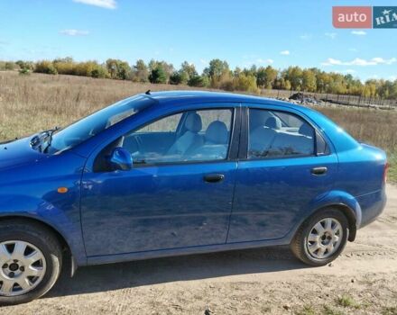 Шевроле Авео 2005 в Житомире на Automoto.ua Синий Шевроле Авео, объемом двигателя 1.5 л и пробегом 152 тыс. км за 4300 $, фото 1 на Automoto.ua