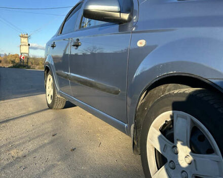 Синий Шевроле Авео, объемом двигателя 1.5 л и пробегом 170 тыс. км за 3800 $, фото 7 на Automoto.ua