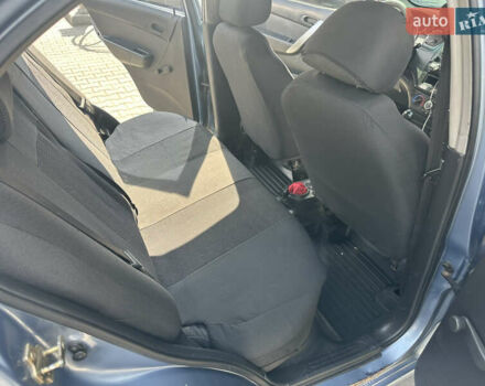 Синий Шевроле Авео, объемом двигателя 1.5 л и пробегом 334 тыс. км за 3000 $, фото 4 на Automoto.ua