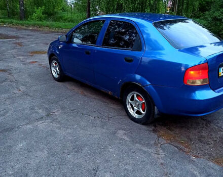 Синий Шевроле Авео, объемом двигателя 1.5 л и пробегом 211 тыс. км за 1400 $, фото 2 на Automoto.ua