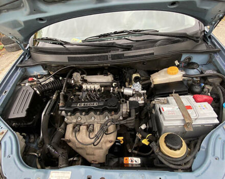 Синий Шевроле Авео, объемом двигателя 1.5 л и пробегом 200 тыс. км за 3900 $, фото 39 на Automoto.ua