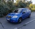 Синий Шевроле Авео, объемом двигателя 1.5 л и пробегом 229 тыс. км за 3850 $, фото 1 на Automoto.ua