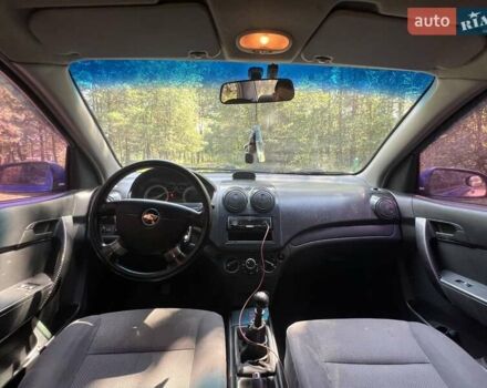 Синий Шевроле Авео, объемом двигателя 1.5 л и пробегом 240 тыс. км за 3500 $, фото 9 на Automoto.ua