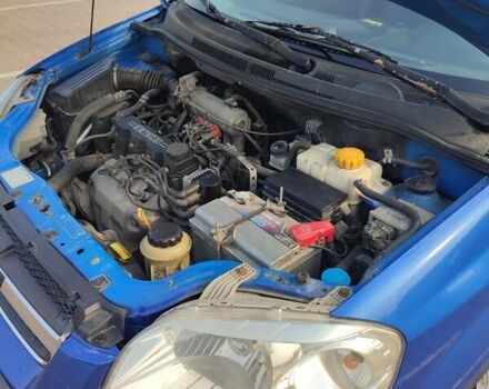 Синий Шевроле Авео, объемом двигателя 1.5 л и пробегом 255 тыс. км за 4399 $, фото 5 на Automoto.ua