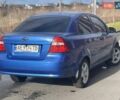 Синий Шевроле Авео, объемом двигателя 1.5 л и пробегом 320 тыс. км за 4500 $, фото 3 на Automoto.ua