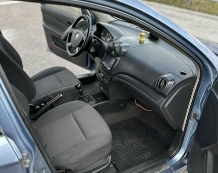 Синий Шевроле Авео, объемом двигателя 1.5 л и пробегом 130 тыс. км за 3300 $, фото 12 на Automoto.ua