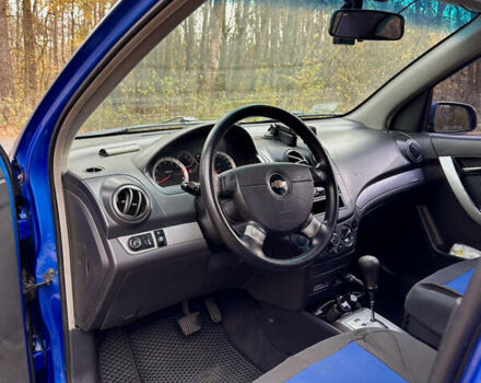 Синій Шевроле Авео, об'ємом двигуна 1.5 л та пробігом 263 тис. км за 4800 $, фото 10 на Automoto.ua