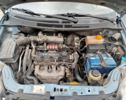 Синій Шевроле Авео, об'ємом двигуна 1.5 л та пробігом 155 тис. км за 3000 $, фото 5 на Automoto.ua