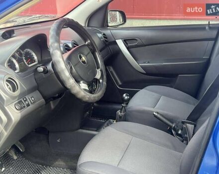 Синий Шевроле Авео, объемом двигателя 1.5 л и пробегом 320 тыс. км за 4500 $, фото 10 на Automoto.ua