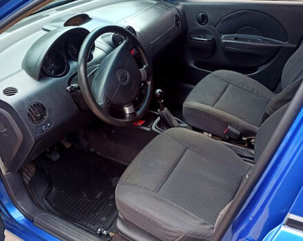 Синий Шевроле Авео, объемом двигателя 1.5 л и пробегом 211 тыс. км за 1400 $, фото 6 на Automoto.ua