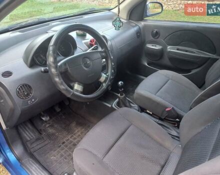 Синий Шевроле Авео, объемом двигателя 1.5 л и пробегом 208 тыс. км за 2450 $, фото 1 на Automoto.ua