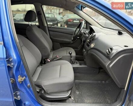 Синій Шевроле Авео, об'ємом двигуна 1.5 л та пробігом 149 тис. км за 3700 $, фото 22 на Automoto.ua