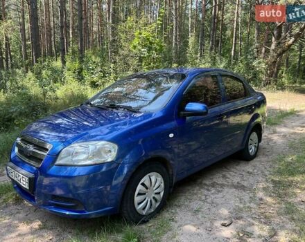 Синий Шевроле Авео, объемом двигателя 1.5 л и пробегом 240 тыс. км за 3500 $, фото 2 на Automoto.ua