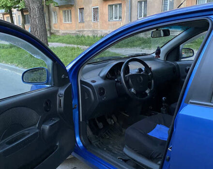 Синий Шевроле Авео, объемом двигателя 1.5 л и пробегом 172 тыс. км за 2500 $, фото 6 на Automoto.ua