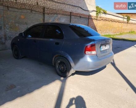 Синий Шевроле Авео, объемом двигателя 1.5 л и пробегом 320 тыс. км за 2399 $, фото 4 на Automoto.ua