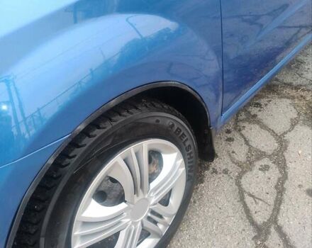 Синий Шевроле Авео, объемом двигателя 1.5 л и пробегом 255 тыс. км за 3950 $, фото 7 на Automoto.ua