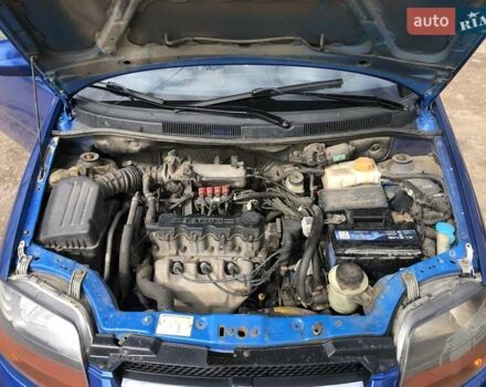 Синій Шевроле Авео, об'ємом двигуна 1.5 л та пробігом 317 тис. км за 3000 $, фото 15 на Automoto.ua