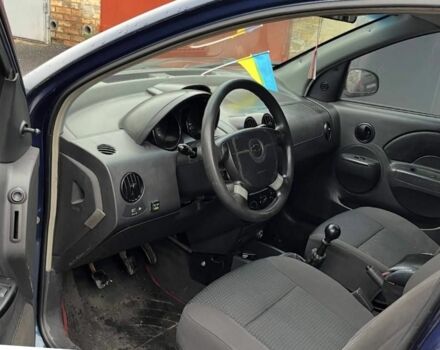 Синий Шевроле Авео, объемом двигателя 1.5 л и пробегом 311 тыс. км за 950 $, фото 2 на Automoto.ua