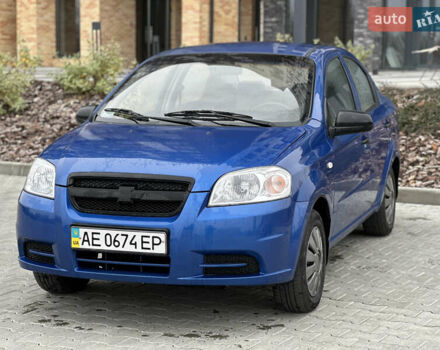 Синий Шевроле Авео, объемом двигателя 1.5 л и пробегом 219 тыс. км за 3550 $, фото 2 на Automoto.ua