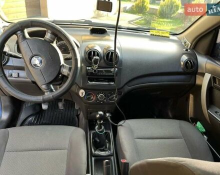 Синий Шевроле Авео, объемом двигателя 1.5 л и пробегом 250 тыс. км за 3550 $, фото 13 на Automoto.ua