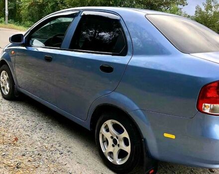 Синий Шевроле Авео, объемом двигателя 1.5 л и пробегом 208 тыс. км за 2800 $, фото 2 на Automoto.ua