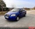 Синий Шевроле Авео, объемом двигателя 1.5 л и пробегом 250 тыс. км за 2000 $, фото 1 на Automoto.ua