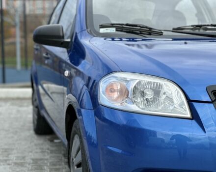 Синий Шевроле Авео, объемом двигателя 1.5 л и пробегом 219 тыс. км за 3650 $, фото 2 на Automoto.ua