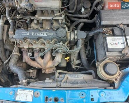 Синий Шевроле Авео, объемом двигателя 1.5 л и пробегом 208 тыс. км за 2450 $, фото 3 на Automoto.ua