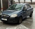Синий Шевроле Авео, объемом двигателя 1.5 л и пробегом 222 тыс. км за 1999 $, фото 1 на Automoto.ua