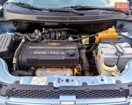 Синий Шевроле Авео, объемом двигателя 1.6 л и пробегом 190 тыс. км за 5300 $, фото 8 на Automoto.ua