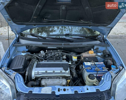 Шевроле Авео 2007 в Николаеве на Automoto.ua Синий Шевроле Авео, объемом двигателя 1.6 л и пробегом 165 тыс. км за 4250 $, фото 40 на Automoto.ua
