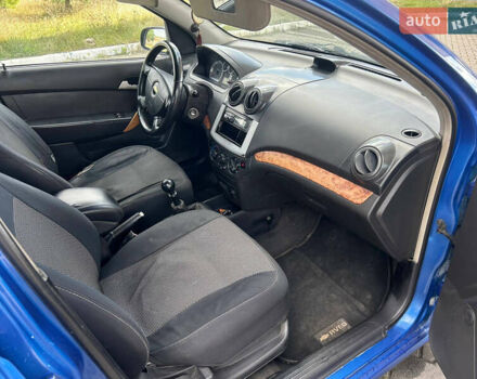 Синий Шевроле Авео, объемом двигателя 1.5 л и пробегом 293 тыс. км за 2499 $, фото 9 на Automoto.ua