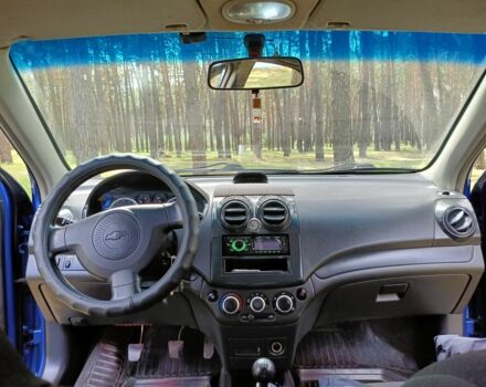 Синий Шевроле Авео, объемом двигателя 1.5 л и пробегом 230 тыс. км за 4450 $, фото 3 на Automoto.ua