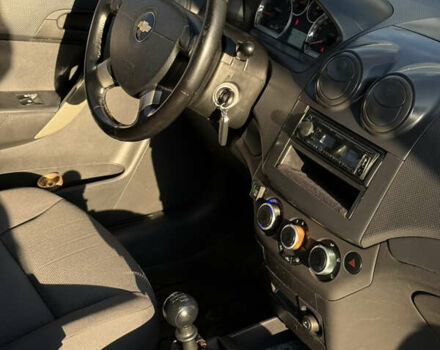 Синій Шевроле Авео, об'ємом двигуна 1.5 л та пробігом 290 тис. км за 3700 $, фото 23 на Automoto.ua