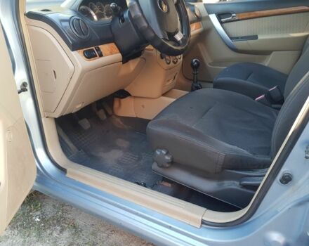 Синий Шевроле Авео, объемом двигателя 1.6 л и пробегом 198 тыс. км за 3300 $, фото 7 на Automoto.ua