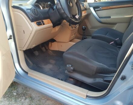 Синий Шевроле Авео, объемом двигателя 1.6 л и пробегом 198 тыс. км за 3300 $, фото 4 на Automoto.ua