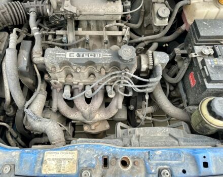 Синий Шевроле Авео, объемом двигателя 1.5 л и пробегом 200 тыс. км за 2999 $, фото 15 на Automoto.ua