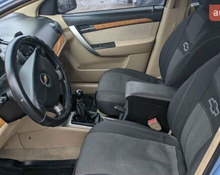 Синий Шевроле Авео, объемом двигателя 1.6 л и пробегом 234 тыс. км за 3500 $, фото 8 на Automoto.ua