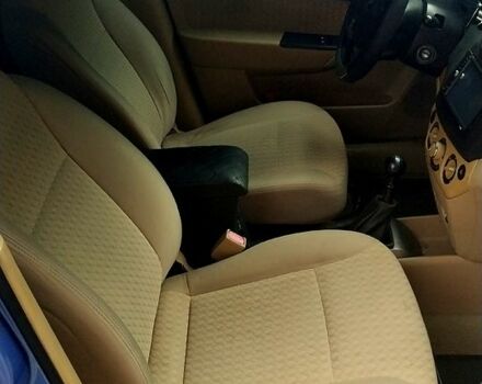 Синий Шевроле Авео, объемом двигателя 1.6 л и пробегом 181 тыс. км за 3400 $, фото 2 на Automoto.ua