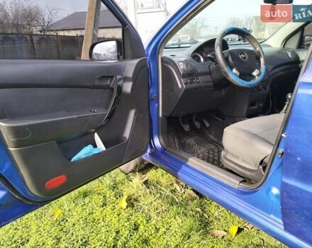 Синий Шевроле Авео, объемом двигателя 1.5 л и пробегом 279 тыс. км за 3500 $, фото 10 на Automoto.ua