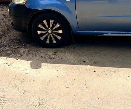 Синий Шевроле Авео, объемом двигателя 1.5 л и пробегом 340 тыс. км за 3200 $, фото 1 на Automoto.ua