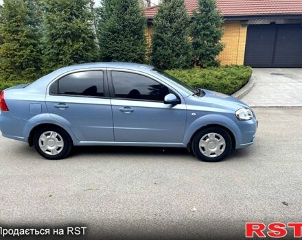 Синий Шевроле Авео, объемом двигателя 1.6 л и пробегом 125 тыс. км за 5250 $, фото 2 на Automoto.ua