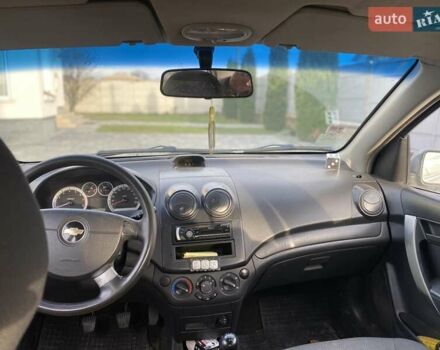 Синий Шевроле Авео, объемом двигателя 1.5 л и пробегом 225 тыс. км за 3200 $, фото 3 на Automoto.ua