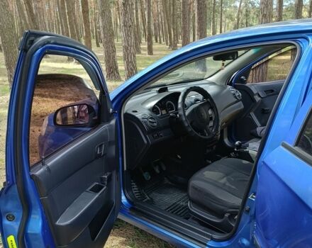 Синий Шевроле Авео, объемом двигателя 1.5 л и пробегом 230 тыс. км за 4450 $, фото 2 на Automoto.ua