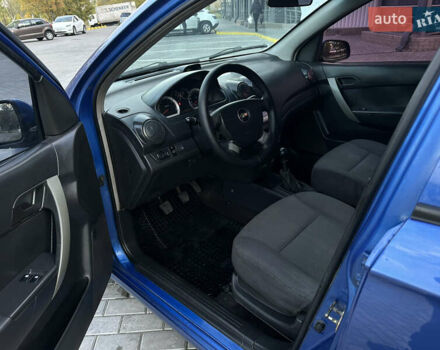 Синий Шевроле Авео, объемом двигателя 1.5 л и пробегом 300 тыс. км за 3499 $, фото 23 на Automoto.ua